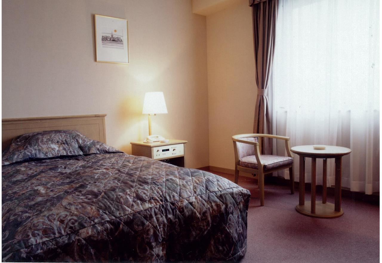 Fukuno Town A・mieux Hotel 2*